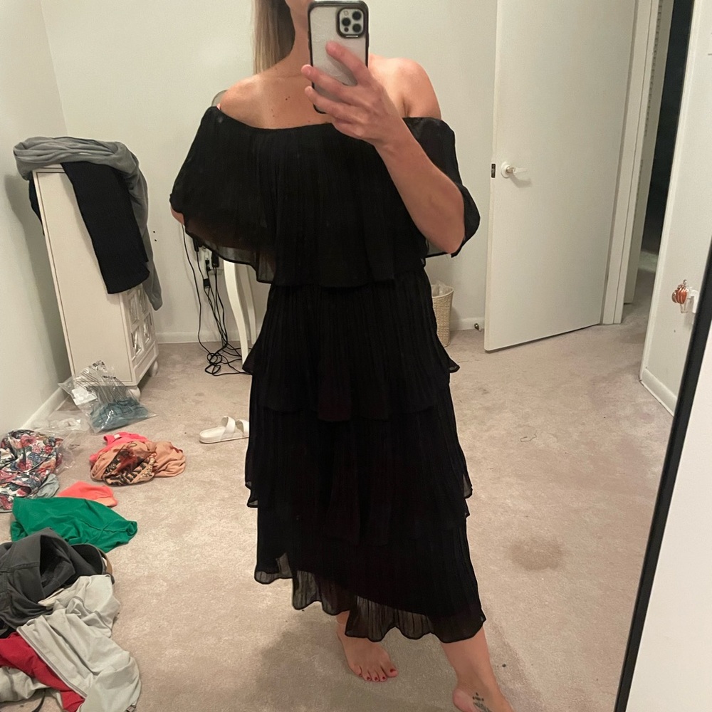 JUST ME BLACK TIERED RUFFLED DRESS - Picture 5 of 5